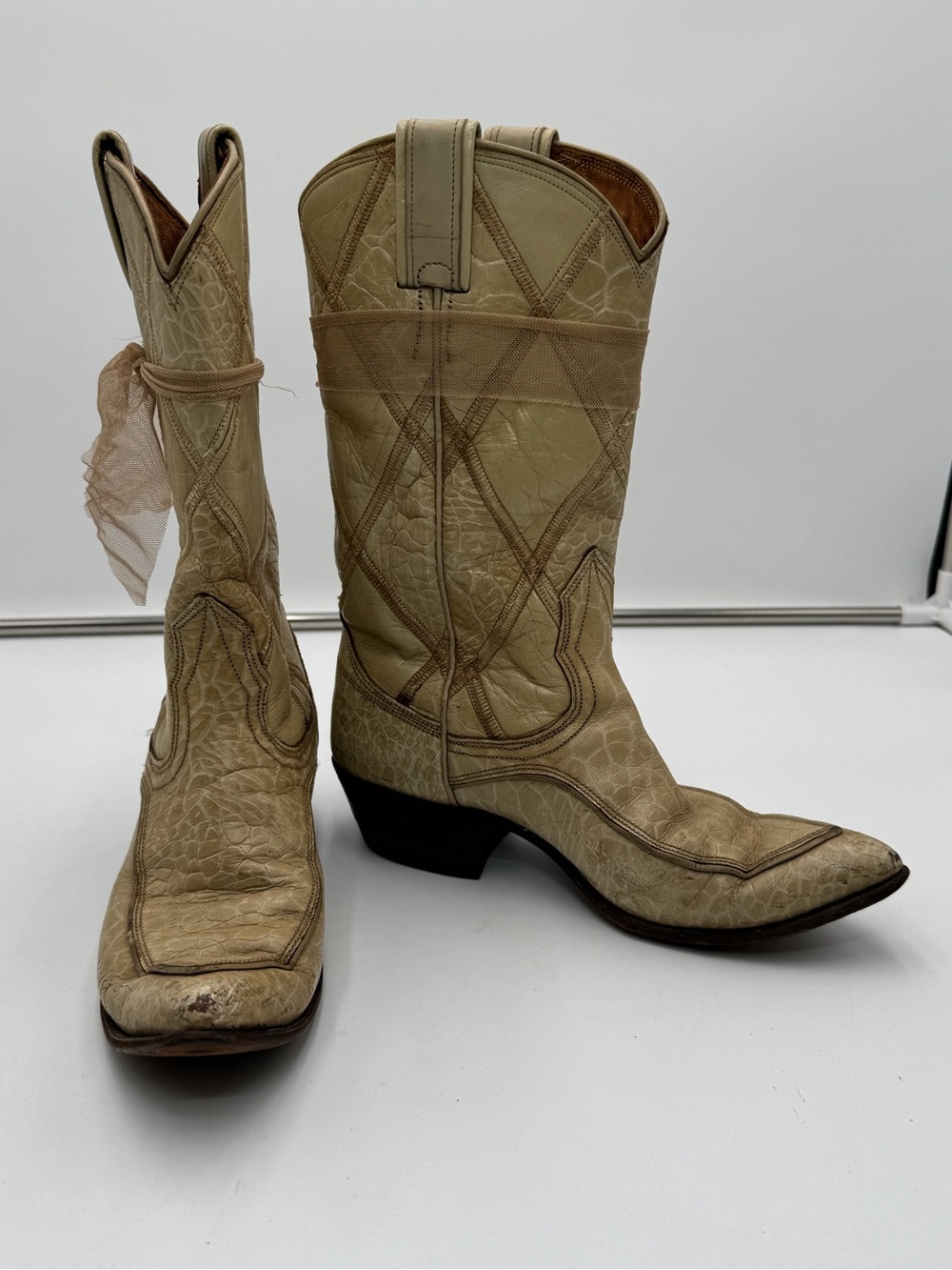 Vintage Nocona Boots Cream Leather Western Cowboy Boots Women’s 4.5B USA